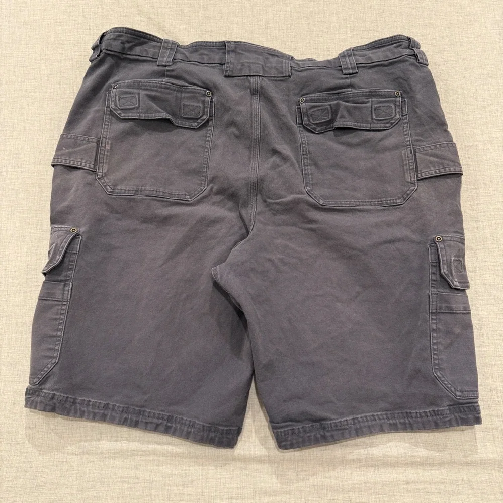 Duluth Trading Co Flex Fire Hose Cargo Shorts Mens 46 Gray Workwear Cotton